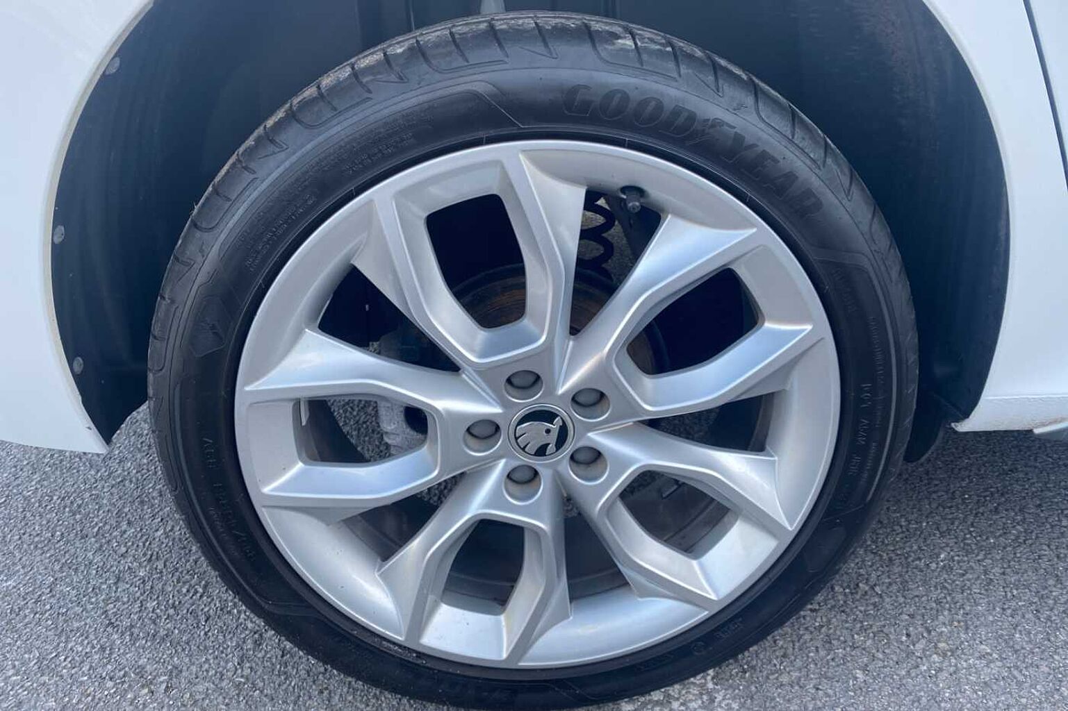 SKODA Kamiq 1.0 TSI (109ps) SE L SUV