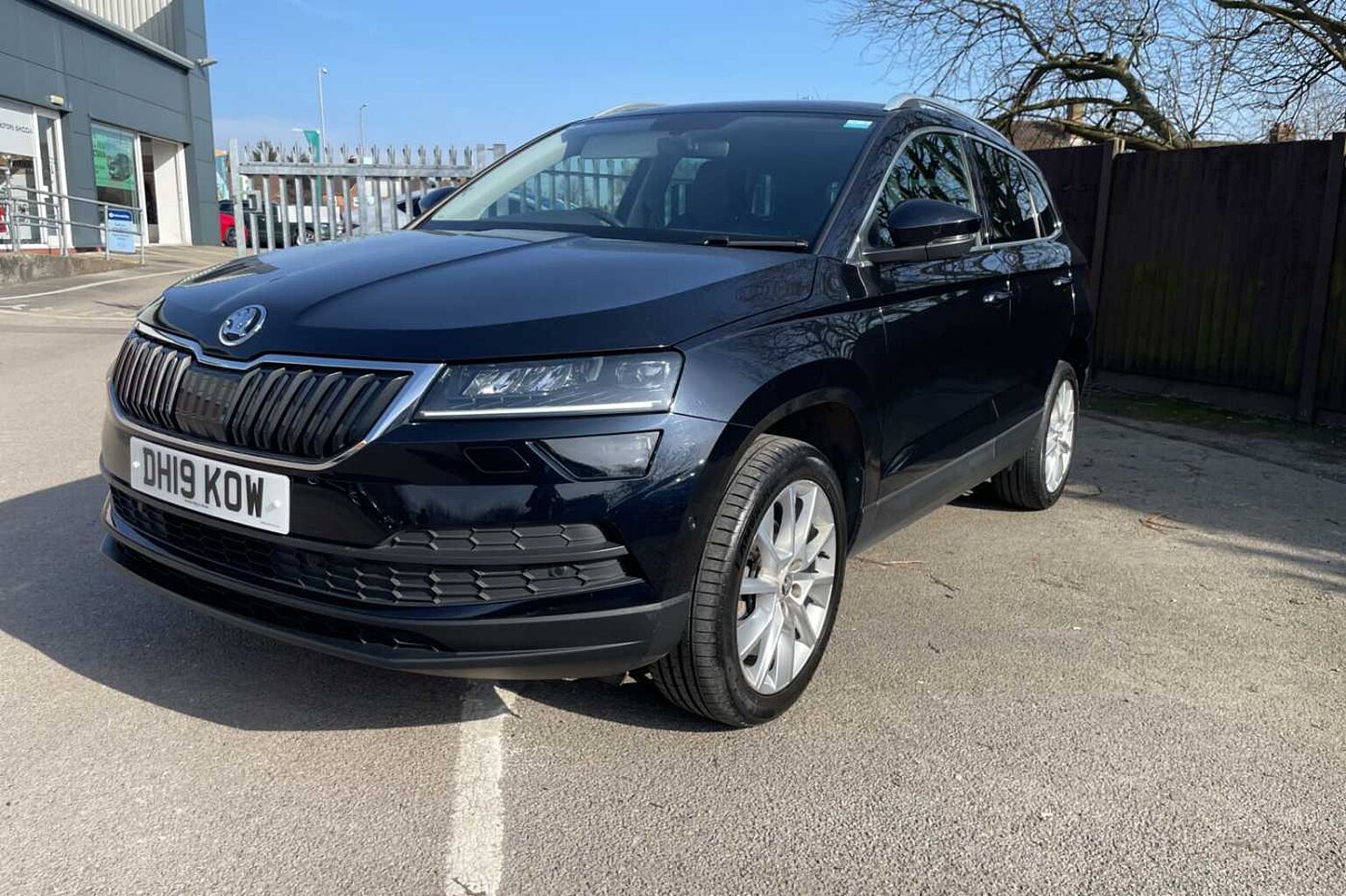SKODA Karoq SUV 1.0 TSI (115ps) SE L DSG